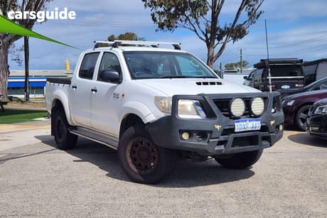 White 2012 Toyota Hilux Dual Cab Pick-up Sr (4X4)