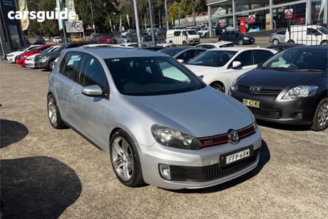 Silver 2009 Volkswagen Golf Hatchback Gti