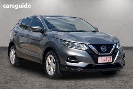 Grey 2020 Nissan Qashqai Wagon St