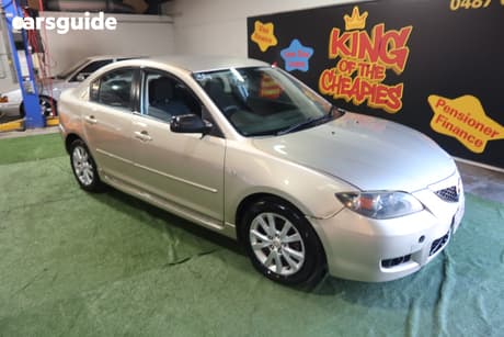 Gold 2006 Mazda 3 Sedan Maxx