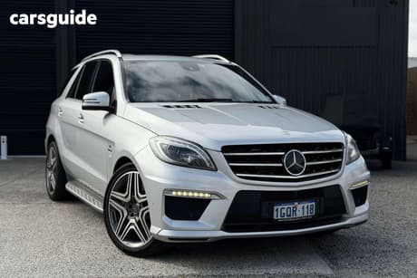 Silver 2014 Mercedes-Benz ML63 Wagon Amg (4X4)