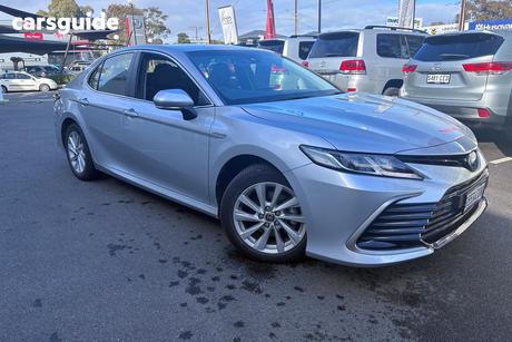 Silver 2023 Toyota Camry Sedan Ascent