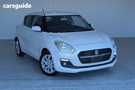 White 2023 Suzuki Swift Hatchback Gl Navi