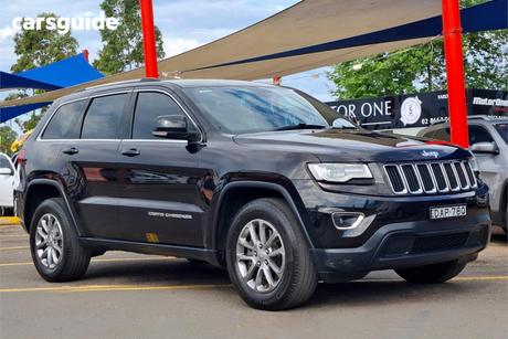 Black 2015 Jeep Grand Cherokee Wagon Laredo (4X2)