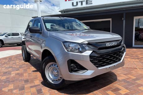 Silver 2026 Isuzu D-MAX Crew Cab Chassis Sx (4X4)