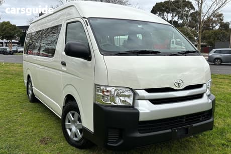 White 2018 Toyota HiAce Bus Commuter (12 Seats)