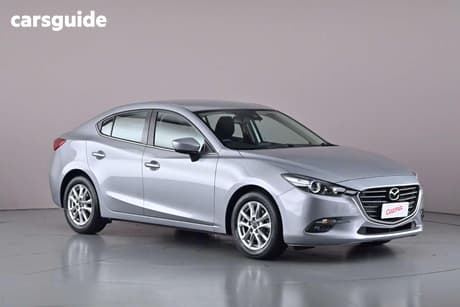 Silver 2016 Mazda 3 Sedan Maxx