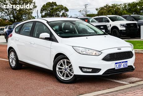 White 2016 Ford Focus Hatchback Trend