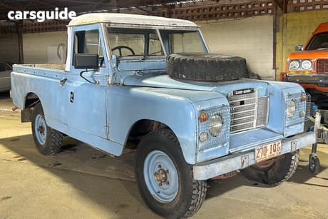 Blue 1980 Land Rover (4X4) Hardtop Lwb