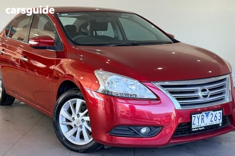 Red 2013 Nissan Pulsar Sedan St-L