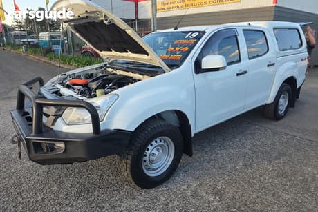 White 2018 Isuzu D-MAX Crew Cab Utility Ls-M Hi-Ride (4X4)