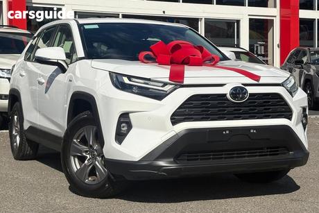 White 2025 Toyota RAV4 Wagon Gx (Awd) Hybrid