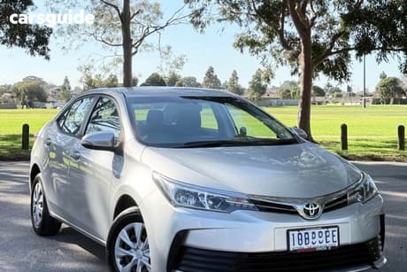 Silver 2018 Toyota Corolla Sedan