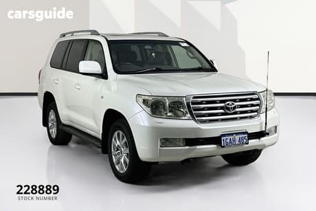 White 2012 Toyota Landcruiser Wagon Sahara (4X4)