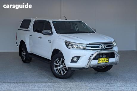 White 2018 Toyota Hilux Dual Cab Utility Sr5 (4X4)