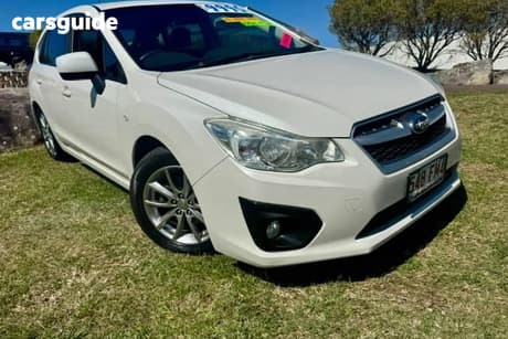 White 2014 Subaru Impreza Hatchback 2.0I (Awd)