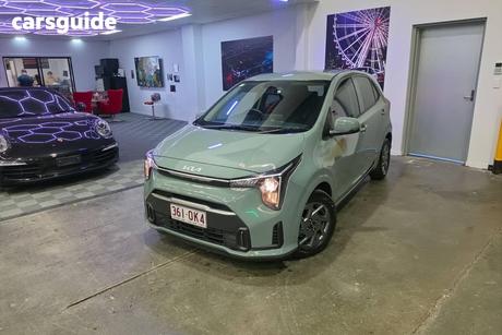 Green 2025 Kia Picanto Hatchback Sport (Pe2)