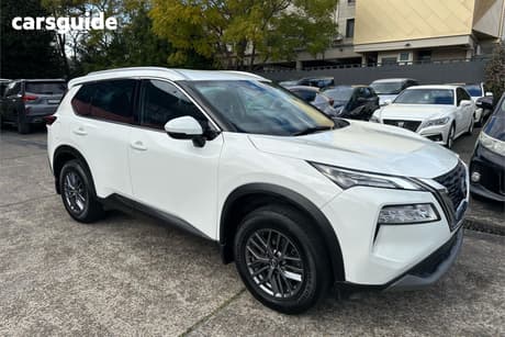 White 2023 Nissan X-Trail Wagon St (4Wd) 7 Seat