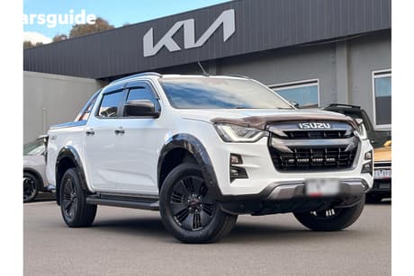 White 2021 Isuzu D-MAX Crew Cab Utility X-Terrain (4X4)