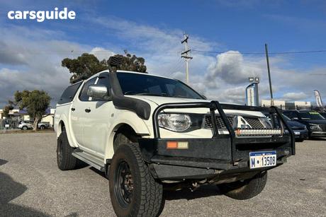 White 2013 Mitsubishi Triton Double Cab Utility Gl-R (4X4)