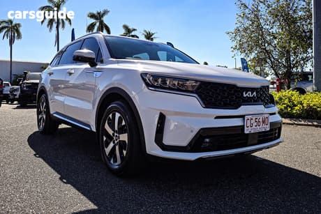 White 2022 Kia Sorento Wagon Sport 7 Seat