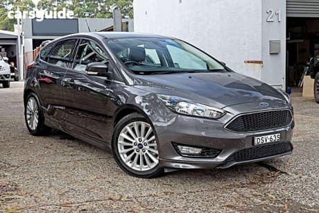 Grey 2017 Ford Focus Hatchback Sport