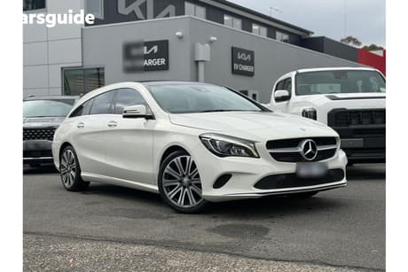 White 2016 Mercedes-Benz CLA200 Wagon Shooting Brake