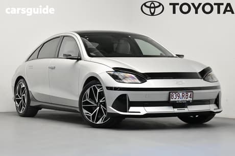 Silver 2023 Hyundai Ioniq 5 Wagon Epiq Awd