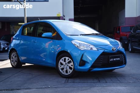 Blue 2017 Toyota Yaris Hatchback Ascent