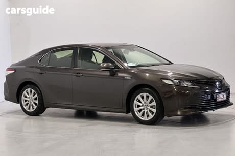 Bronze 2020 Toyota Camry Sedan Ascent