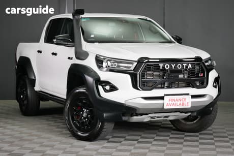 White 2024 Toyota Hilux Double Cab Pick Up Gr-Sport (4X4)