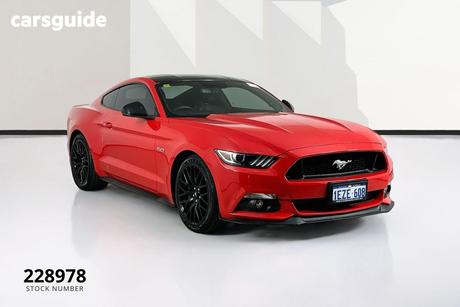 Red 2016 Ford Mustang Coupe Fastback Gt 5.0 V8