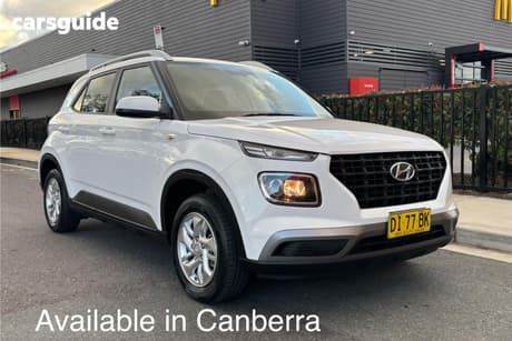 White 2023 Hyundai Venue Wagon