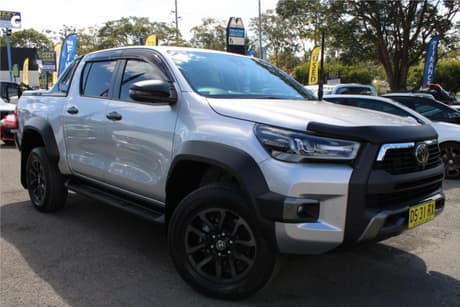 Silver 2024 Toyota Hilux Double Cab Pick Up Rogue 48V (4X4)