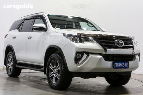 White 2017 Toyota Fortuner Wagon Gxl