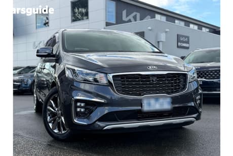 Grey 2018 Kia Carnival Wagon Platinum