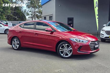 Red 2018 Hyundai Elantra Sedan Elite 2.0 Mpi