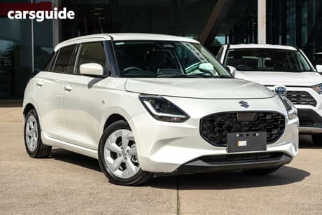 White 2024 Suzuki Swift Hatchback Hybrid Plus