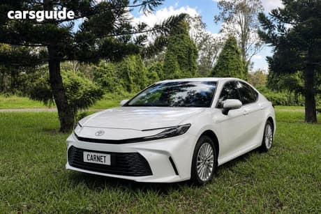 White 2024 Toyota Camry Sedan Ascent Hybrid