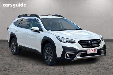 White 2025 Subaru Outback Wagon Awd