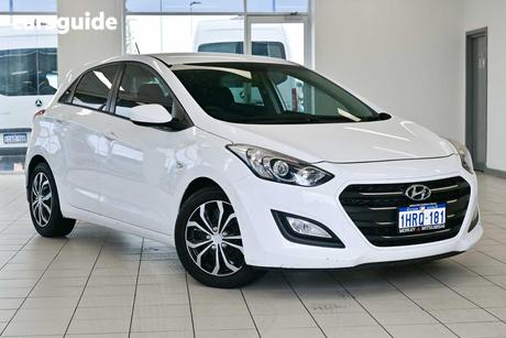 White 2016 Hyundai I30 Hatchback Active