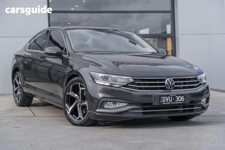 Grey 2022 Volkswagen Passat Sedan 140Tsi Business