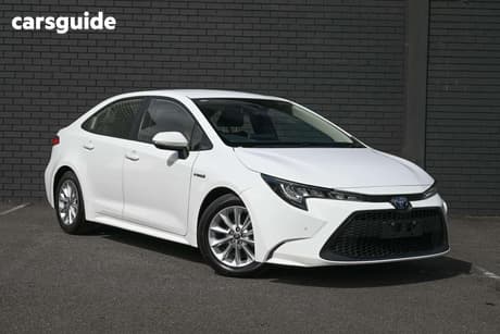 White 2022 Toyota Corolla Sedan Ascent Sport Hybrid