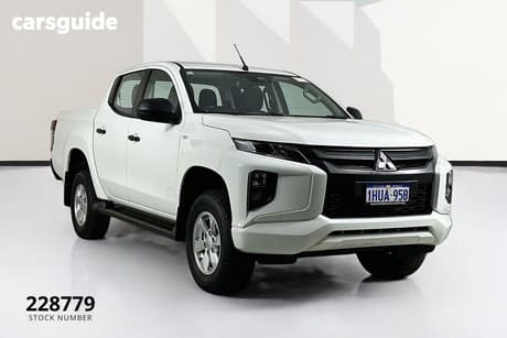 White 2022 Mitsubishi Triton Double Cab Pick Up Glx+ (4X4)