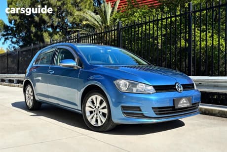 Blue 2013 Volkswagen Golf Hatchback 90 Tsi Comfortline