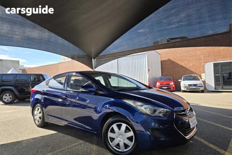Blue 2013 Hyundai Elantra Sedan Active