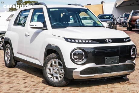 White 2026 Hyundai Inster Wagon 2Wd (49Kwh)