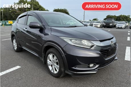 Black 2015 Honda Vezel SUV HYBRID X