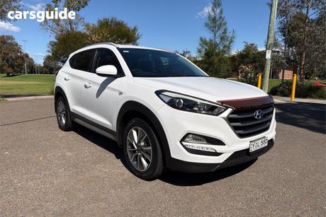 White 2017 Hyundai Tucson Wagon Active X (Fwd)