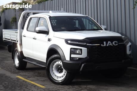 White 2026 JAC T9 Dual Cab Chassis Tradepro (4X4)